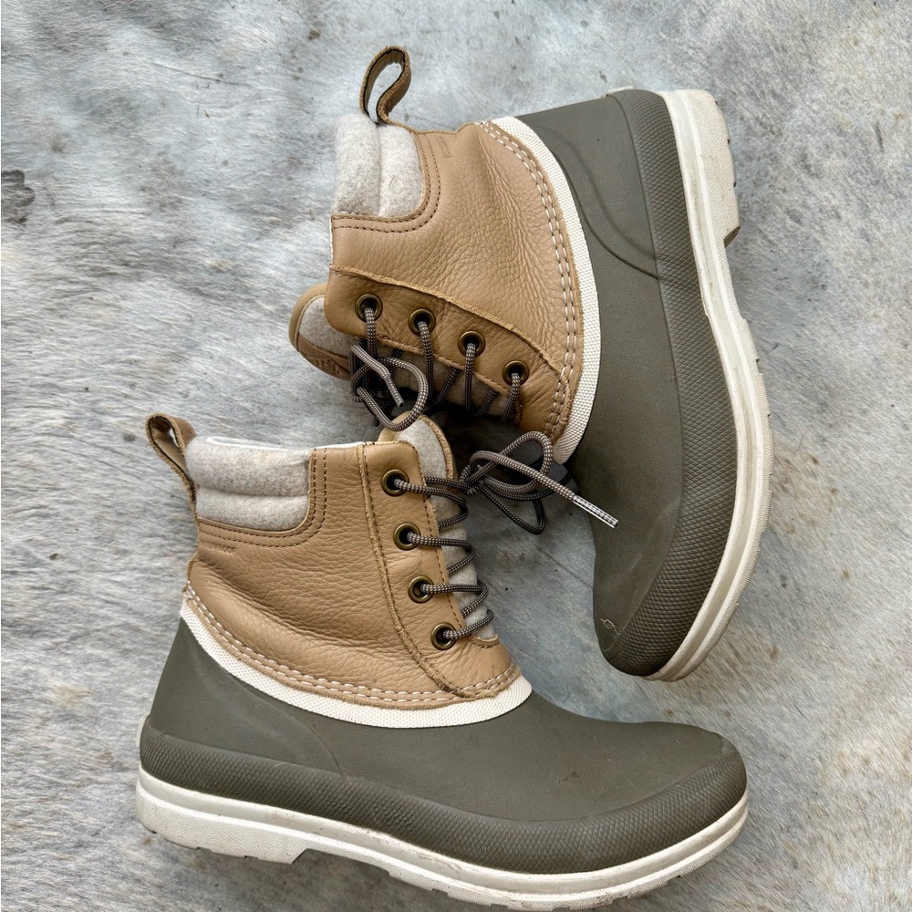 Muck Ladies Waterproof Duck Boot Taupe & Walnut